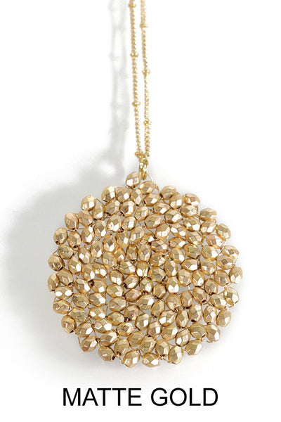 This 32 inch intricate crystal wire link beaded pendant long necklace by Urbanista adds the right bling to any top or dress. Now available in Black, Rose Gold, Black Diamond,Hematite, Bronze, Matte Gold, and Ivory!