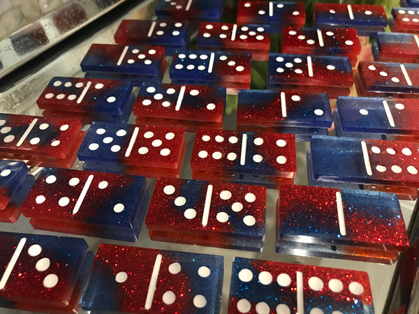 Ole Miss Dominoes Set
