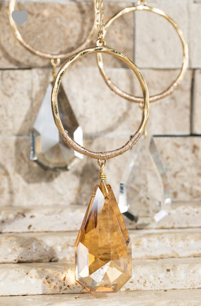 Tear Drop Shimmering Pendant Necklace in