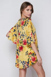 Brighten your day with this lovely floral mustard top from Honeyme. It features Honeyme' s famous non-wrinkling fabric and split elbow sleeves. Gorgeous!